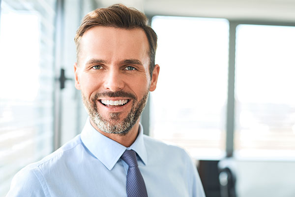 Teeth Whitening : Your Guide To A Dazzling Smile